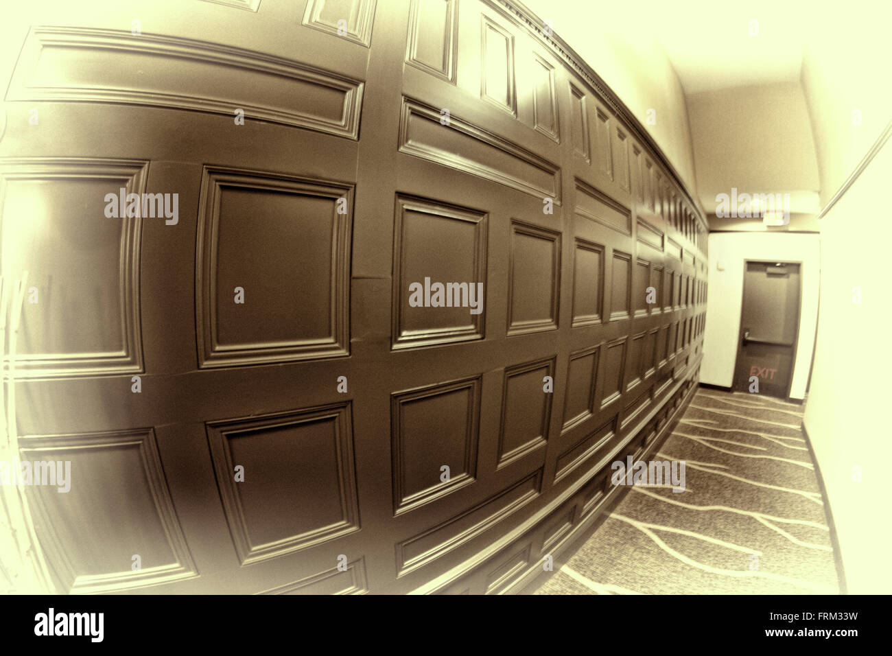 Corridoio con pannelli con profondità di campo Foto Stock
