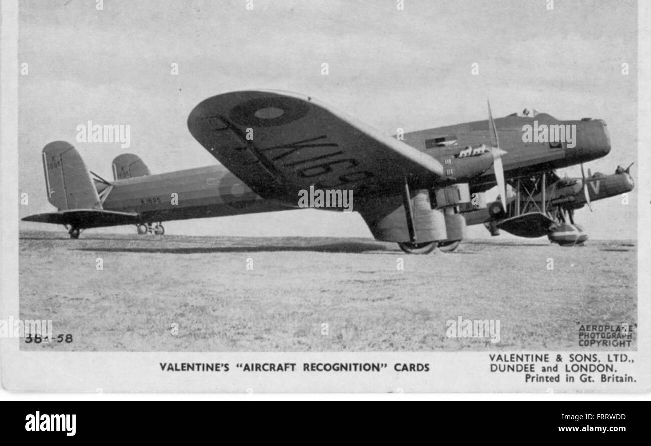 Un'immagine sorprendente della Collezione Ray Wagner, che documenta un importante progresso nella tecnologia aeronautica. La Ray Wagner Collection fornisce preziose informazioni sui progressi tecnologici dell'aviazione all'inizio del XX secolo. Foto Stock Un'immagine sorprendente della Collezione Ray Wagner, che documenta un importante progresso nella tecnologia aeronautica. La Ray Wagner Collection fornisce preziose informazioni sui progressi tecnologici dell'aviazione all'inizio del XX secolo. Foto Stock