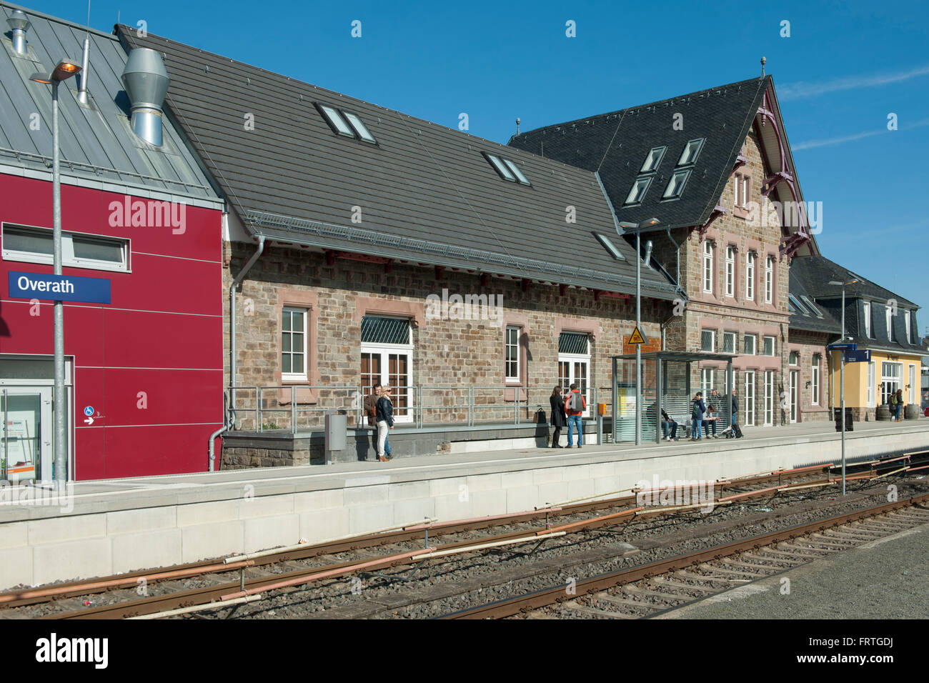 In Germania, in Renania settentrionale-Vestfalia, Rheinisch Bergischer Kreis, Overrath, Bahnhof, Baudenkmal Nr. 118 Foto Stock