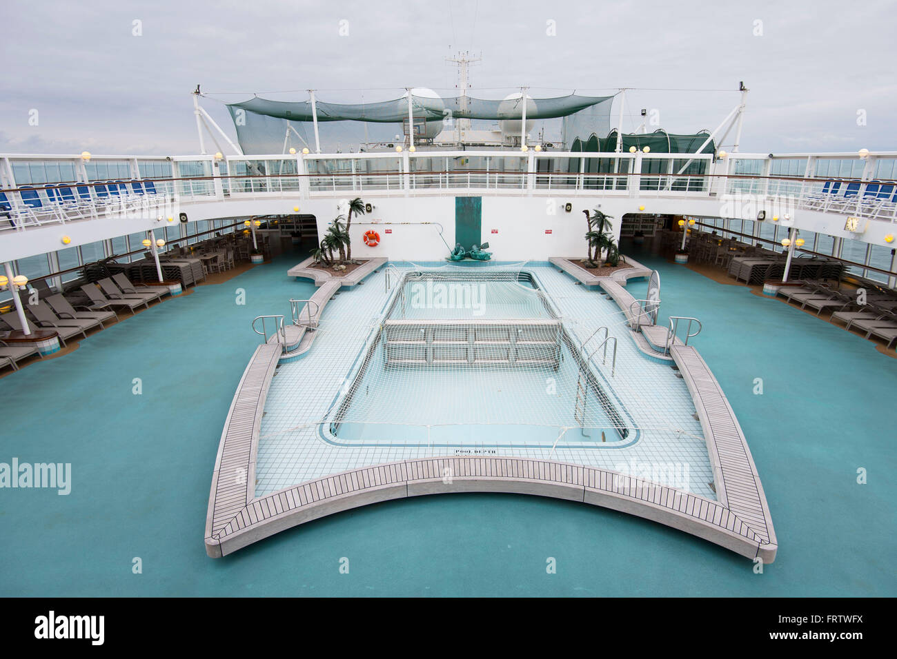 Open deck di P&O Oriana nave da crociera. Foto Stock