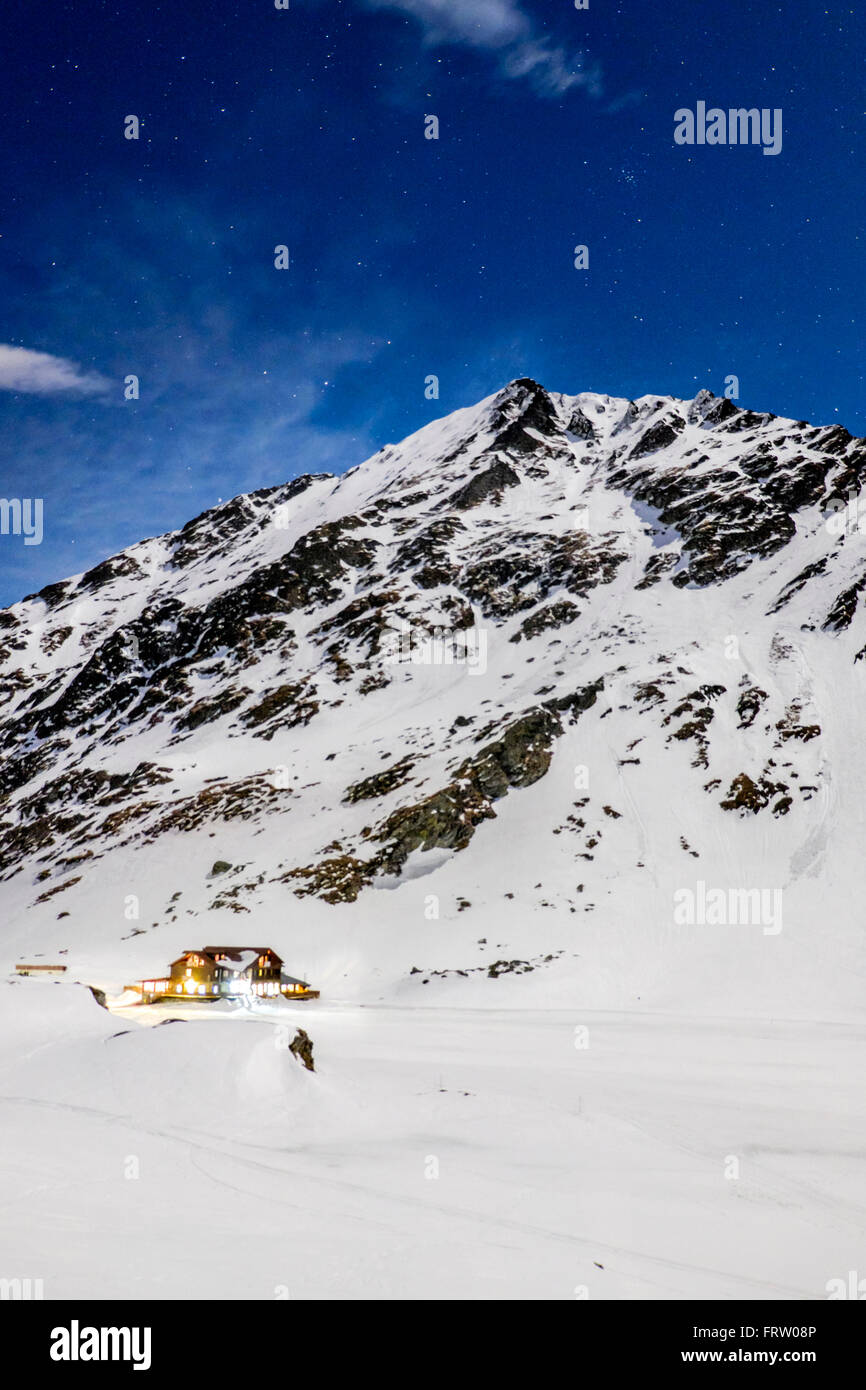 La Romania, Carpazi Meridionali, Monti Fagaras, paesaggio invernale Foto Stock