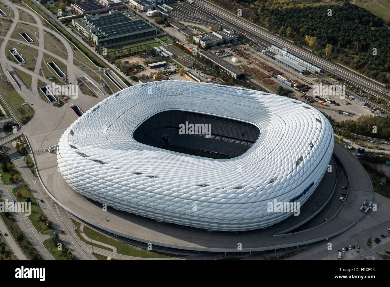 Vista aerea di uno stadio di calcio, Monaco di Baviera, Germania Foto stock  - Alamy