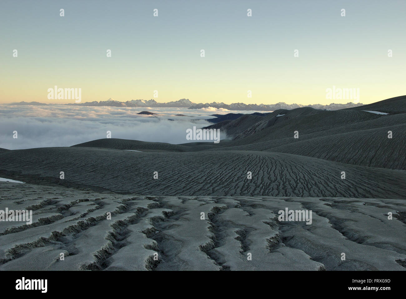 Erosione in fresco di ceneri vulcaniche, Cordon Caulle del vulcano Puyehue, Cile Foto Stock