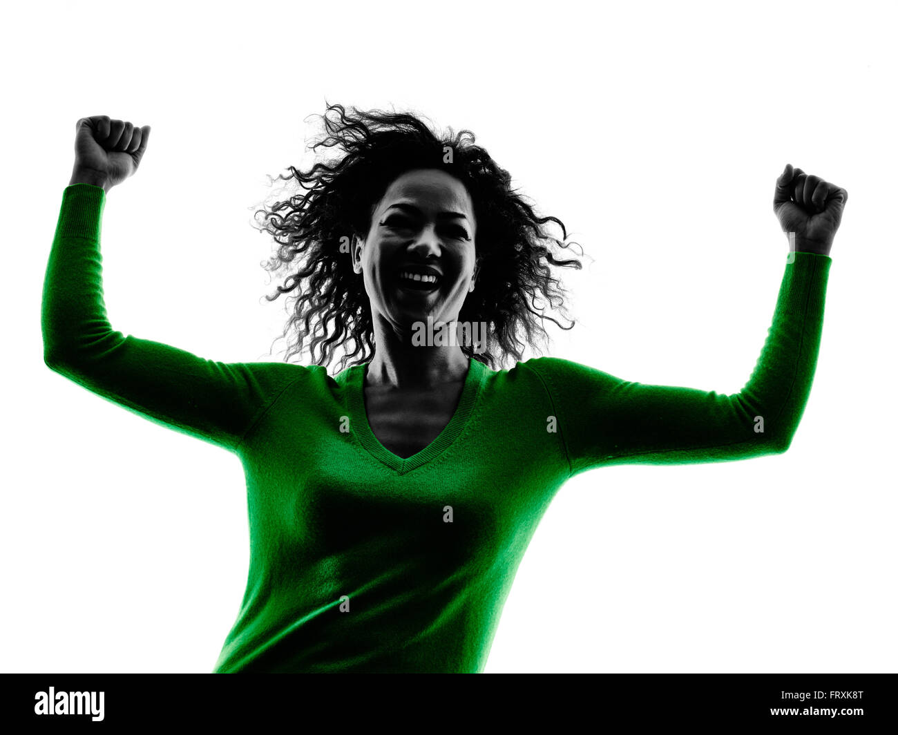 Una razza mista giovane donna felicità a braccia alzate silhouette isolati su sfondo bianco Foto Stock