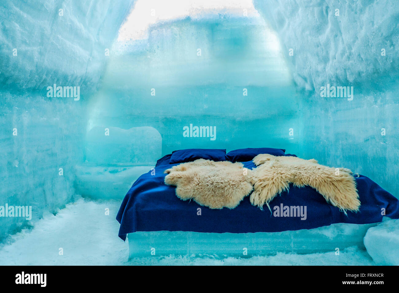 La Romania, Carpazi Meridionali, Monti Fagaras, camera in hotel di ghiaccio Foto Stock