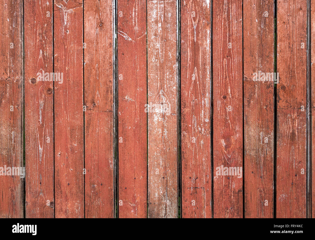 Vecchio rosso marrone, scheda verticale Parete in close-up Foto Stock