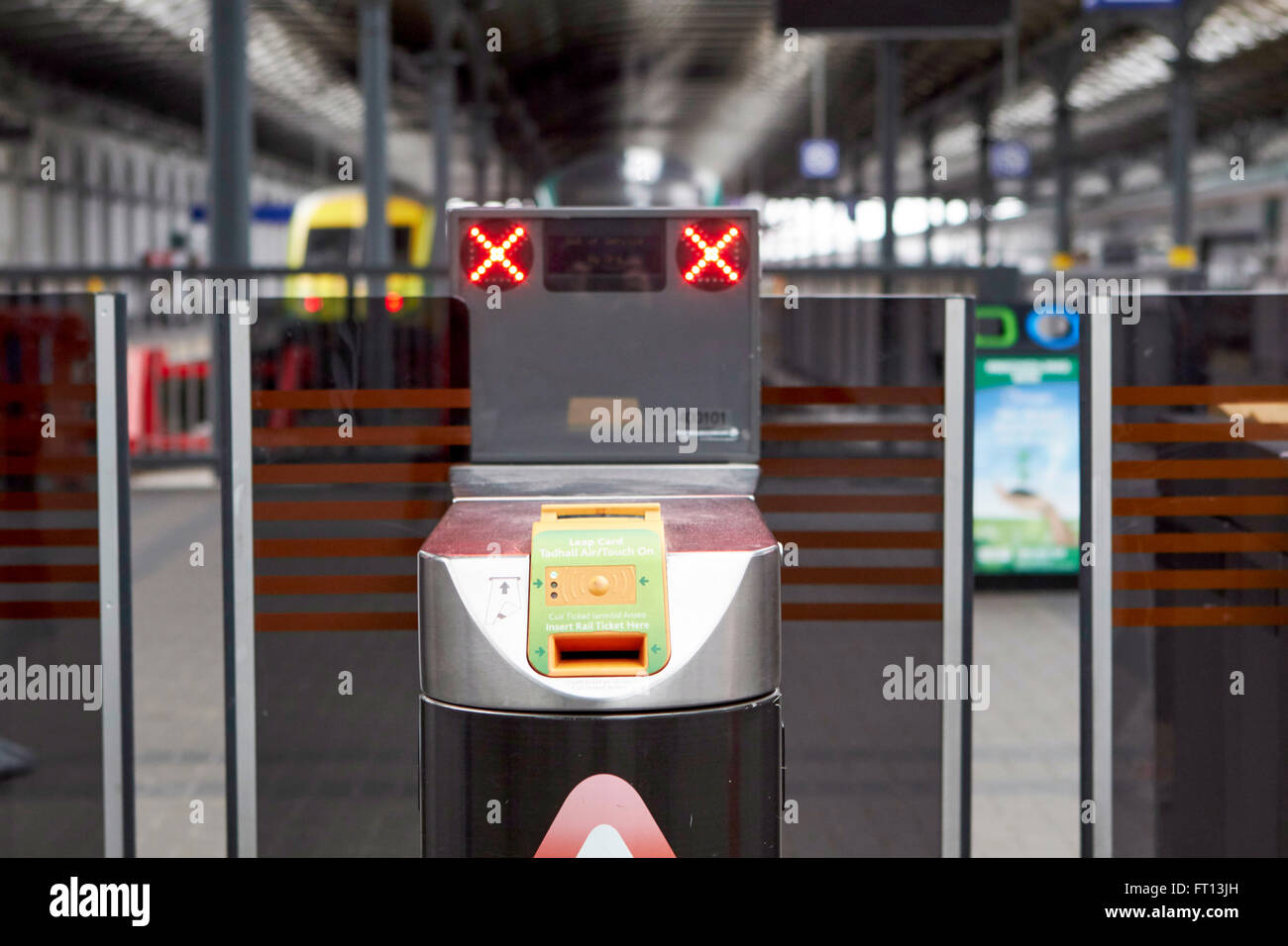 Barriera di biglietteria e leap card ingresso heuston stazione ferroviaria Dublino Irlanda Foto Stock