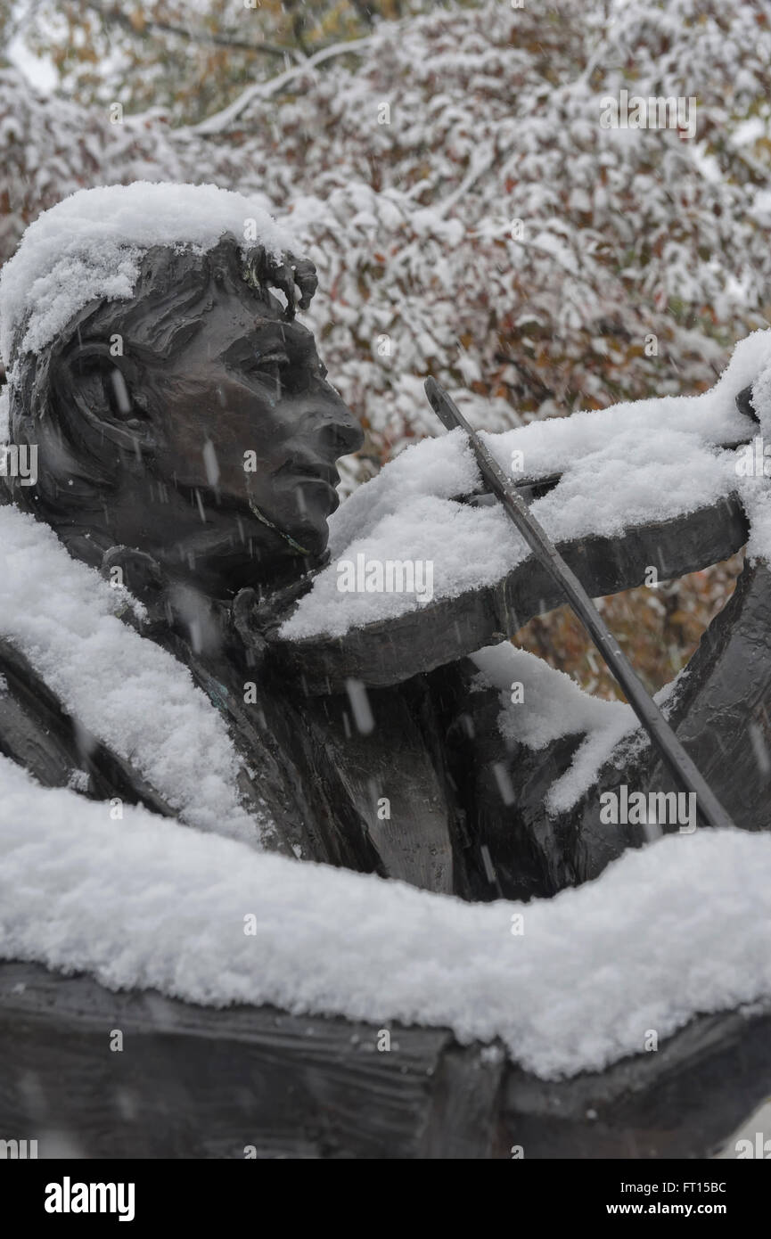 Il violinista Arve Tellefsen statua. Trondheim, Norvegia. Europa Foto Stock