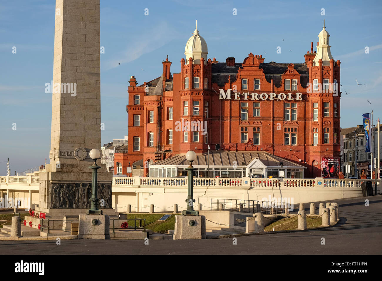 Il Metropole Hotel di fronte al mare a Blackpool Foto Stock