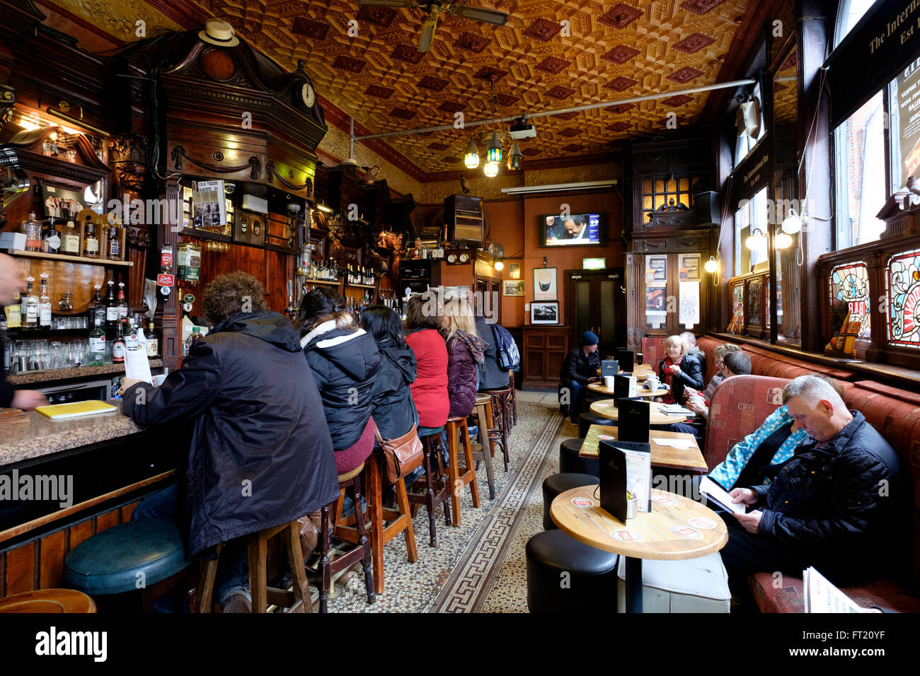 Il bar internazionale a Dublino Repubblica di Irlanda, Europa Foto Stock