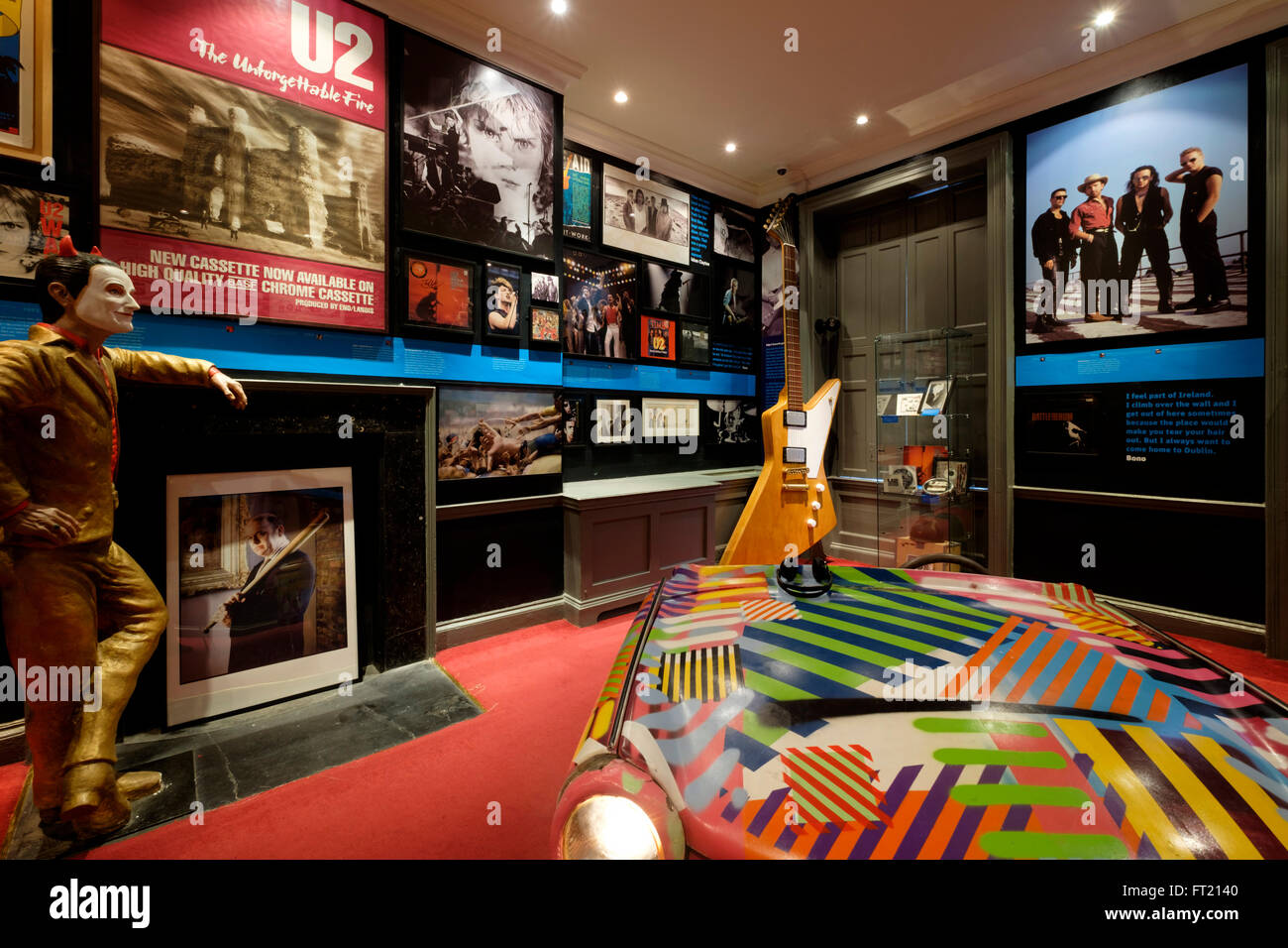 U2: fatta a Dublino mostra presso il piccolo museo di Dublino Repubblica di Irlanda, Europa Foto Stock
