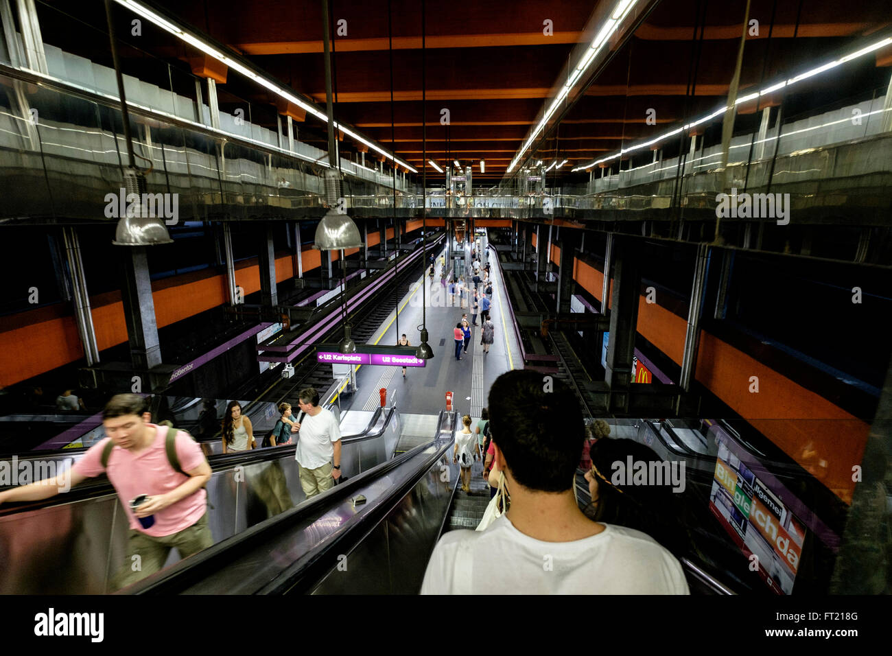 Schottenring U-Bahn metropolitana stazione di Vienna, Austria, Europa Foto Stock