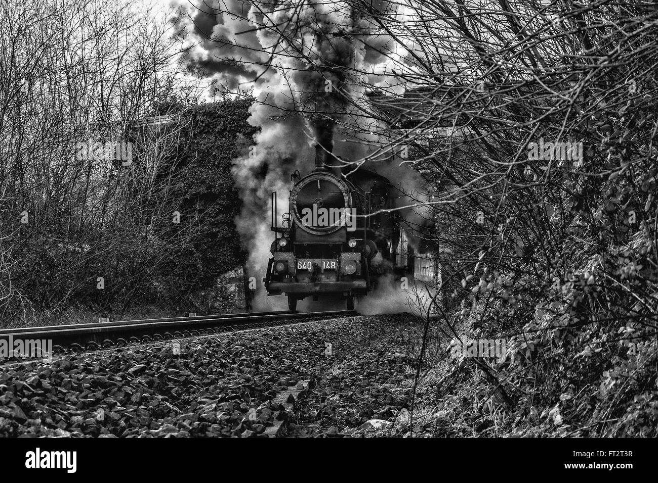 Una vecchia locomotiva a vapore in tutto il suo fascino Foto Stock