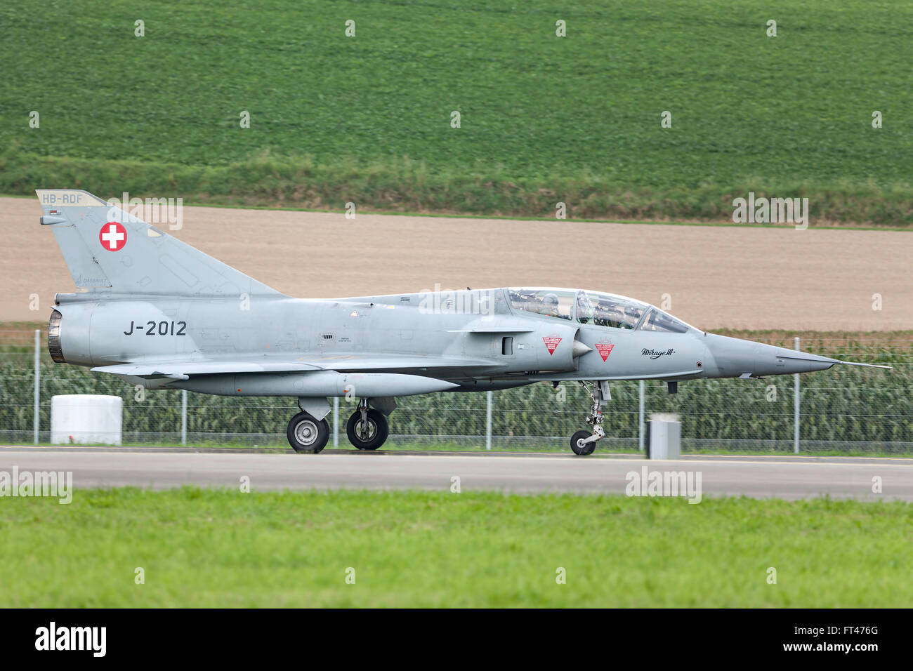 Dassault Mirage III DS Fighter Aircraft in Swiss Air Force marcature (J-2012), il velivolo porta la registrazione civile HB-RDF Foto Stock