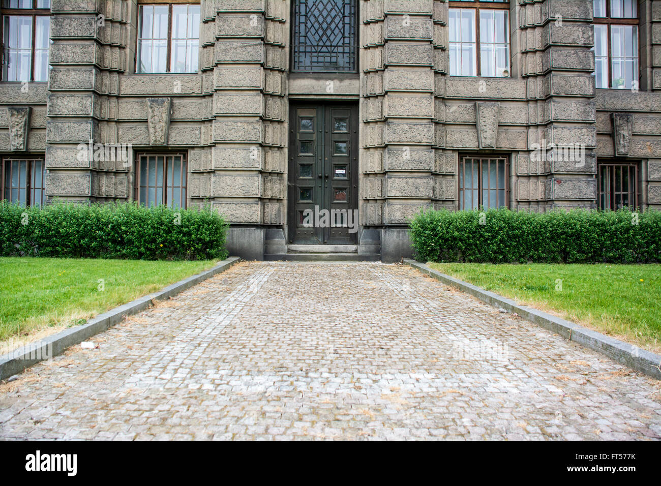 Porta di un edificio Foto Stock