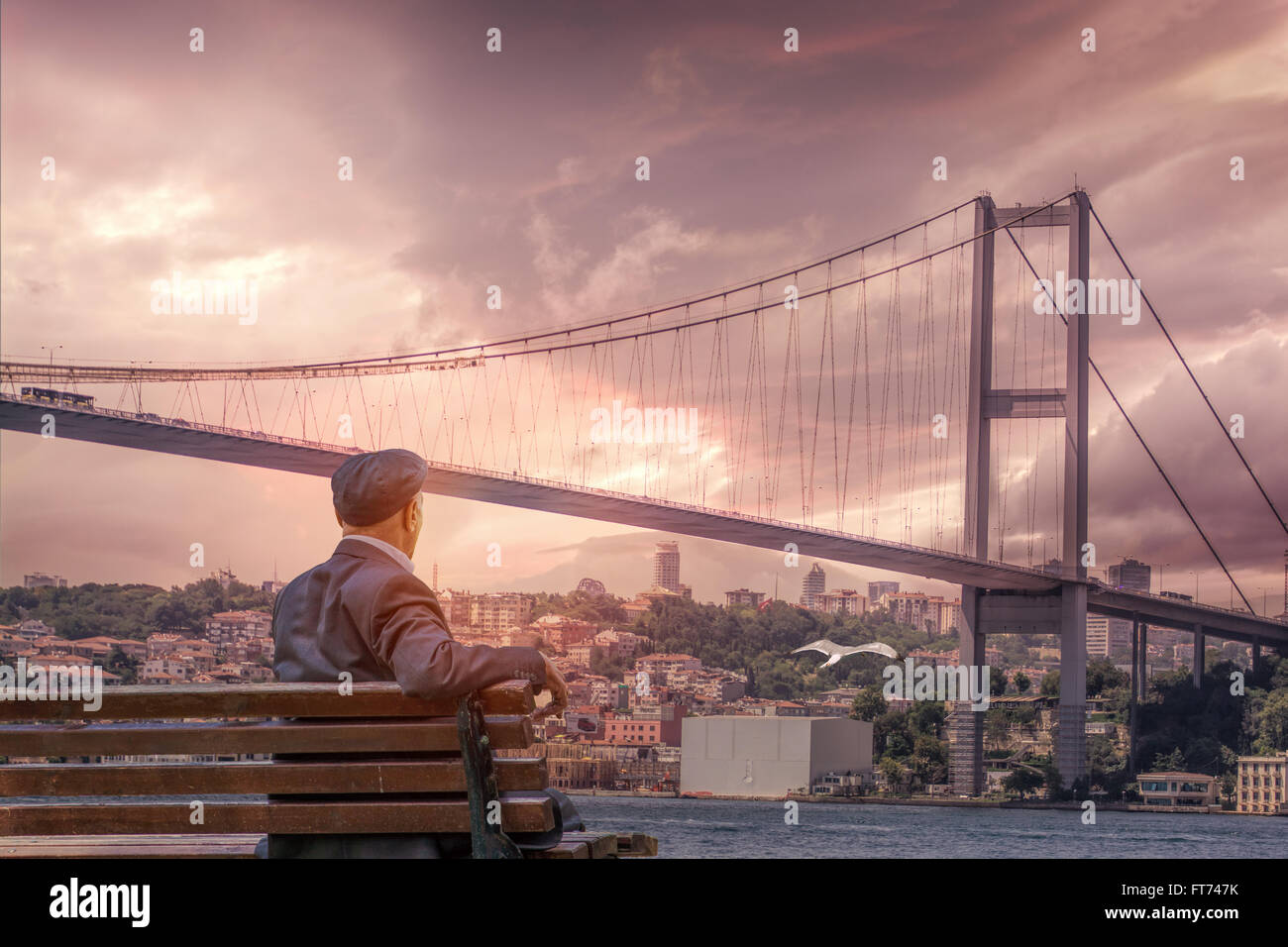 Ponte sul Bosforo a Istanbul, Turchia Foto Stock