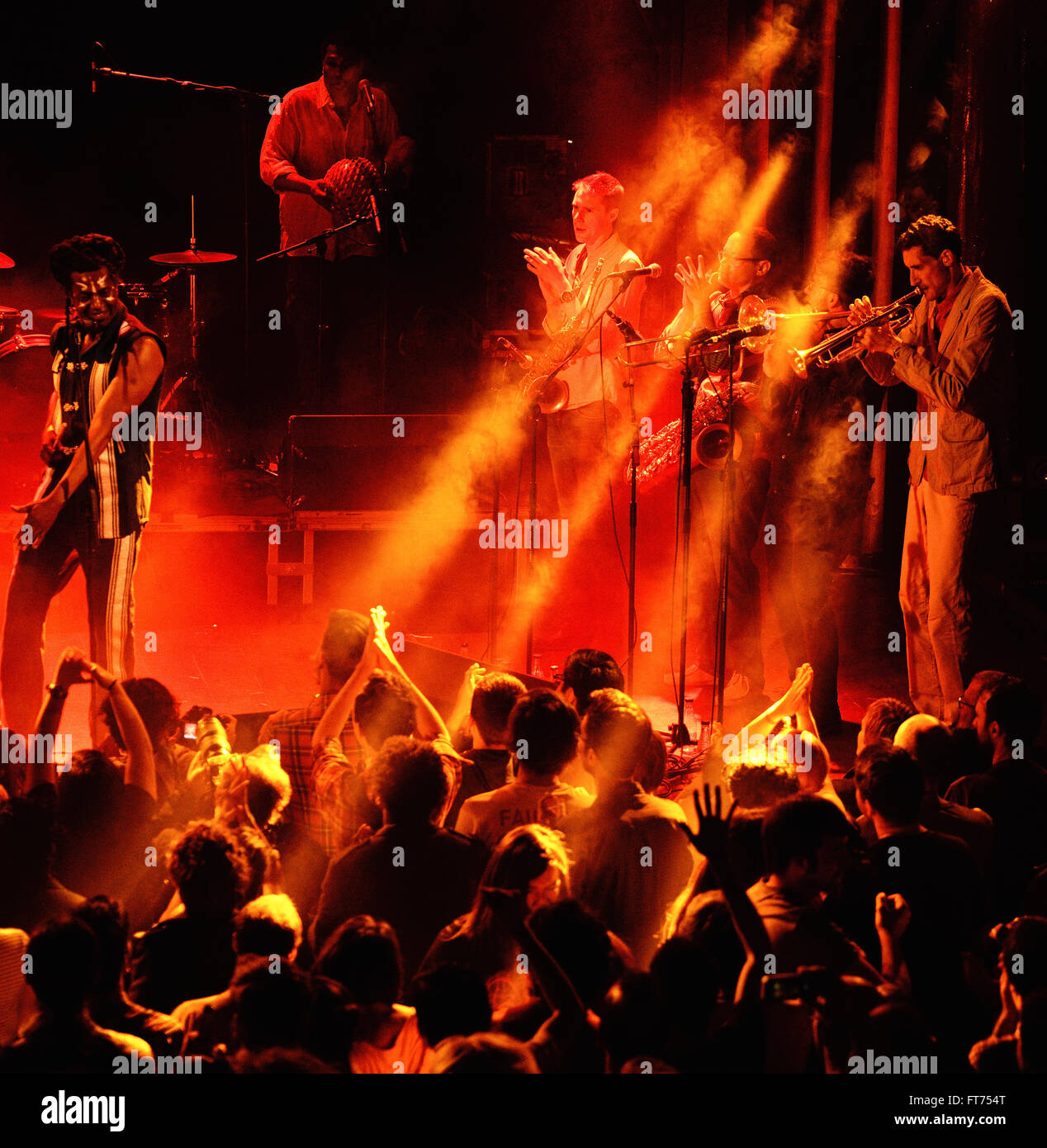 Barcellona - 27 Maggio: Antibalas (afrobeat band) prestazioni presso Heineken Primavera Sound Festival 2014 (PS14). Foto Stock