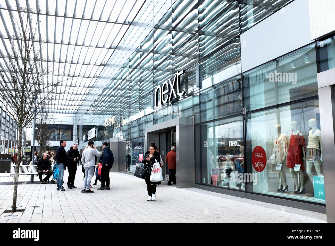 Il prossimo negozio al dettaglio in Milton Keynes Buckinghamshire REGNO UNITO Foto Stock