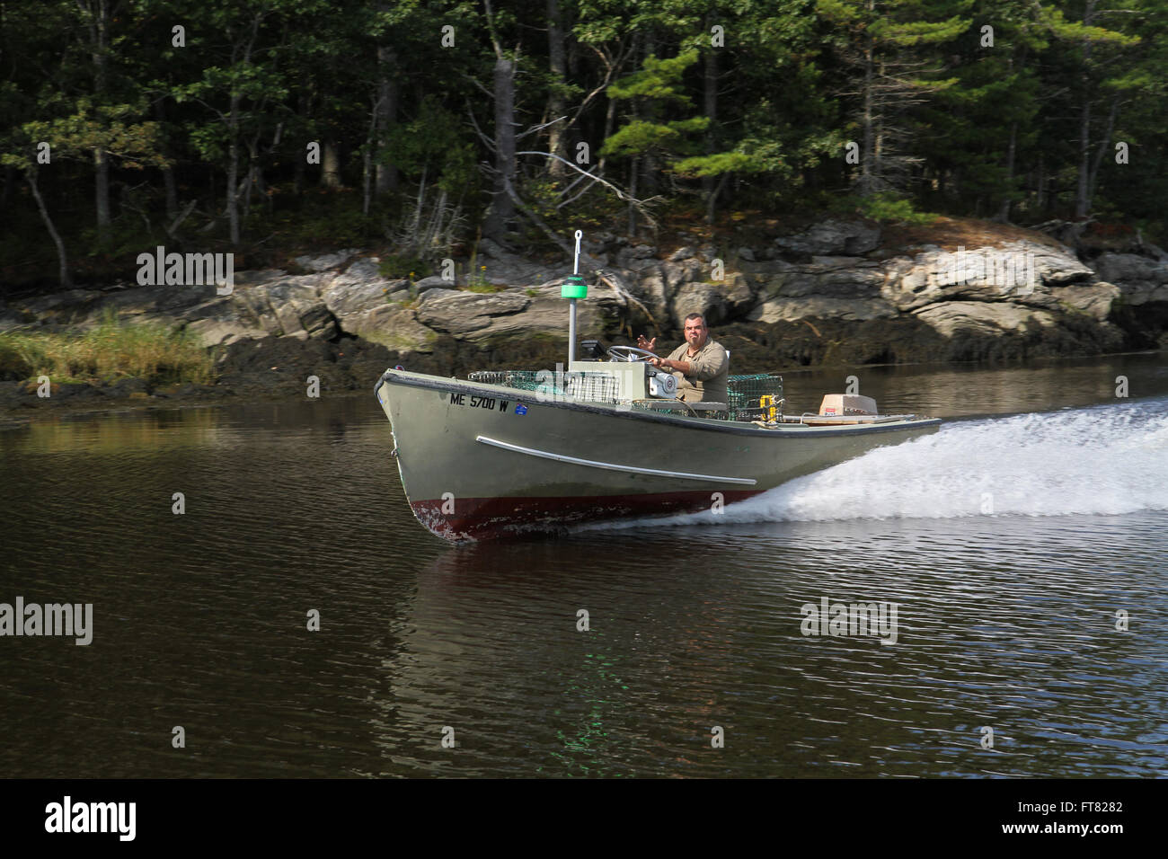 Accelerazione dei processi di Lobster Boat Foto Stock