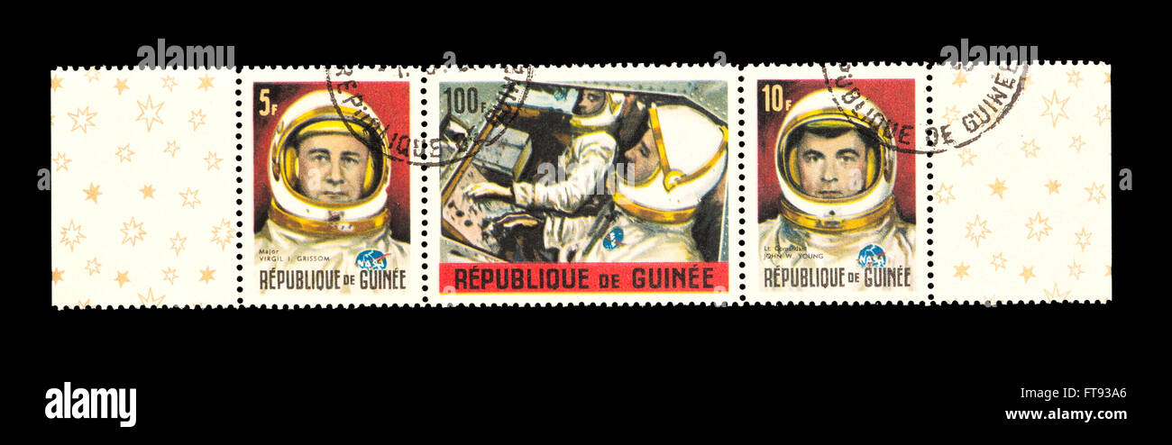I francobolli della GUinea raffigurante grandi Virgil I. Grissom, Lt. Com. John W. Young, entrambi in Gemini 2 astronave. Foto Stock I francobolli della GUinea raffigurante grandi Virgil I. Grissom, Lt. Com. John W. Young, entrambi in Gemini 2 astronave. Foto Stock