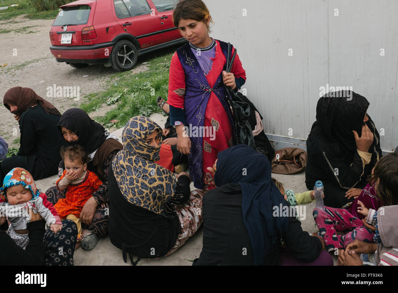 I rifugiati nel Kurdistan iracheno camp - 14/03/2016 - Iraq / Kurdistan iracheno - Centinaia di mendicanti di rifugiati, per la maggior parte bambini sono Foto Stock