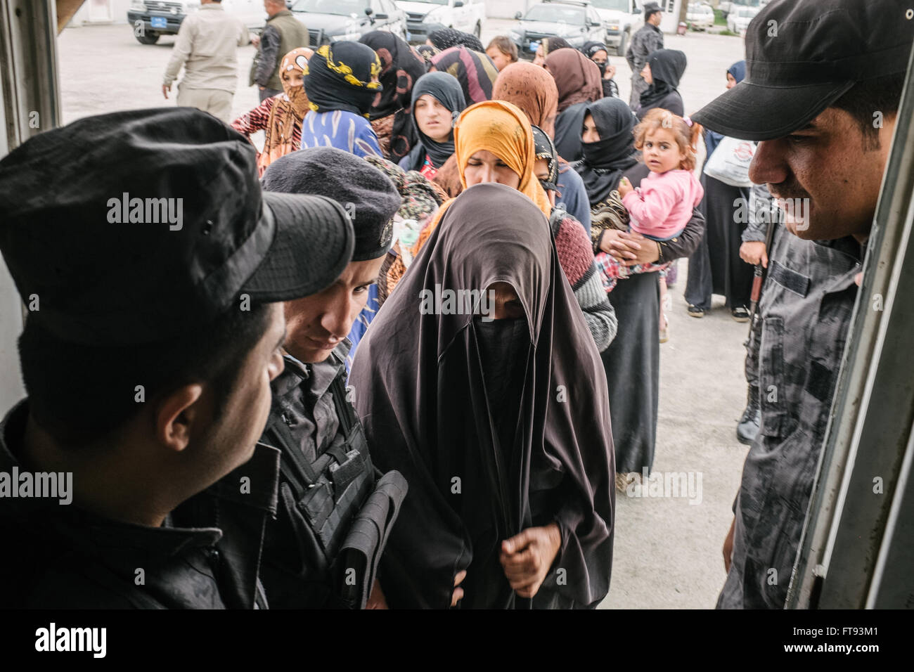 I rifugiati nel Kurdistan iracheno camp - 14/03/2016 - Iraq / Kurdistan iracheno - Centinaia di mendicanti di rifugiati, per la maggior parte bambini sono Foto Stock