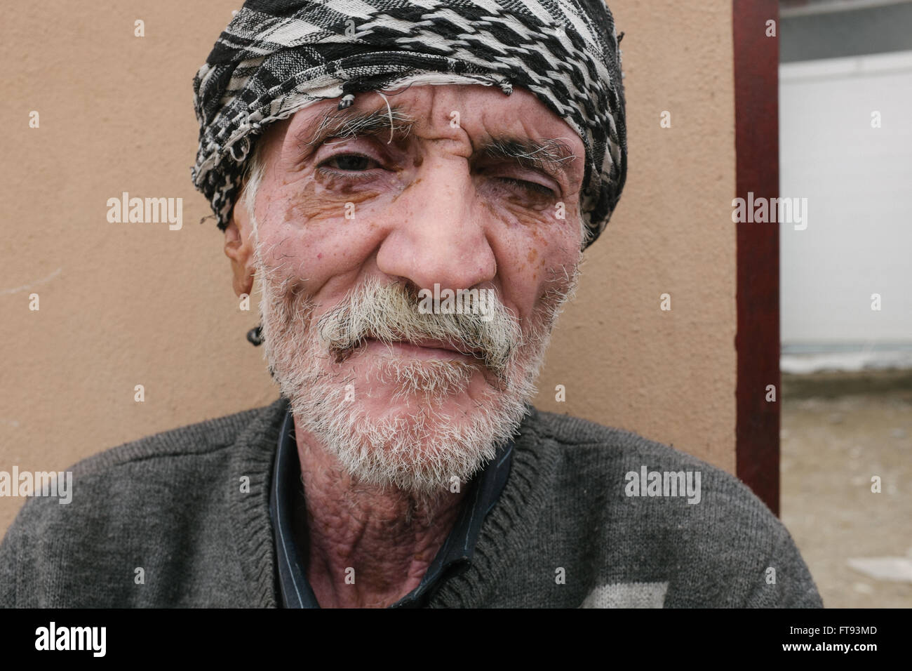 I rifugiati nel Kurdistan iracheno camp - 15/03/2016 - Iraq / Kurdistan iracheno - Centinaia di mendicanti di rifugiati, per la maggior parte bambini sono Foto Stock