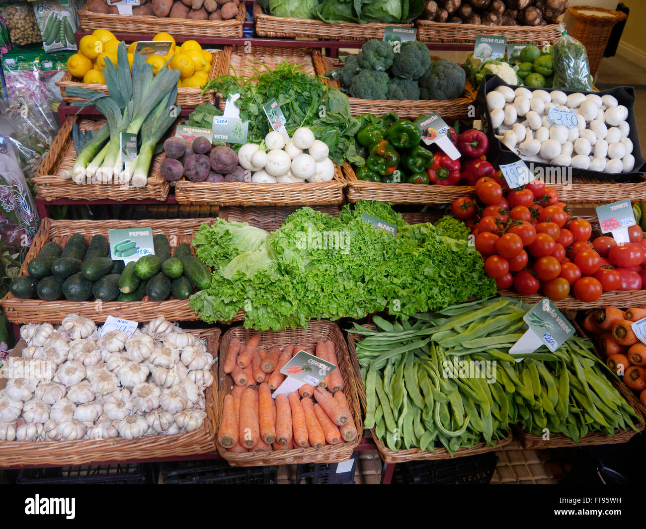 Mercato di frutta e verdura, Funchal. Madera, Marzo 2016 Foto Stock