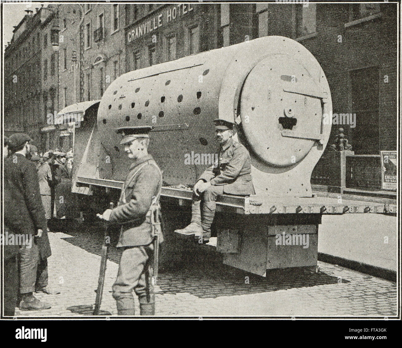 Improvvisato esercito britannico di veicoli blindati insurrezione di Pasqua a Dublino 1916 Foto Stock