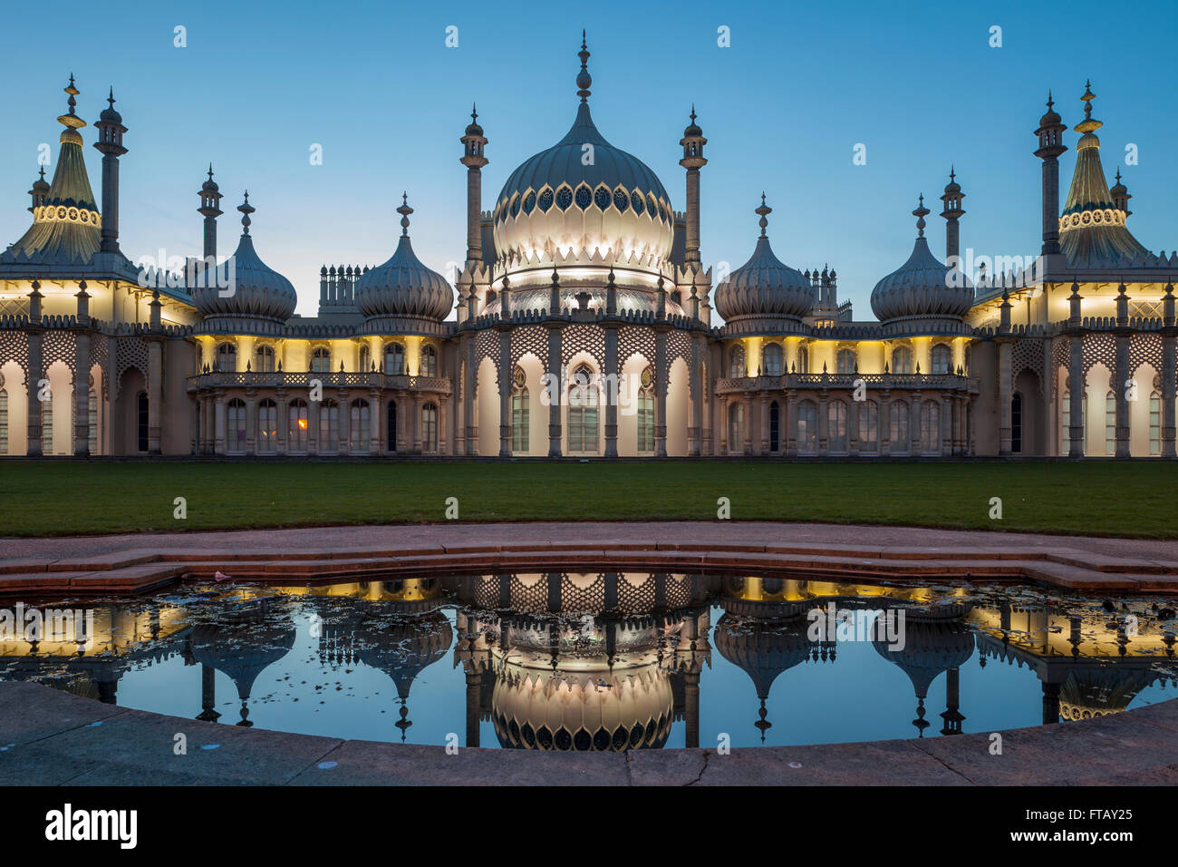 Serata al Royal Pavilion in Brighton, East Sussex, Inghilterra. Foto Stock