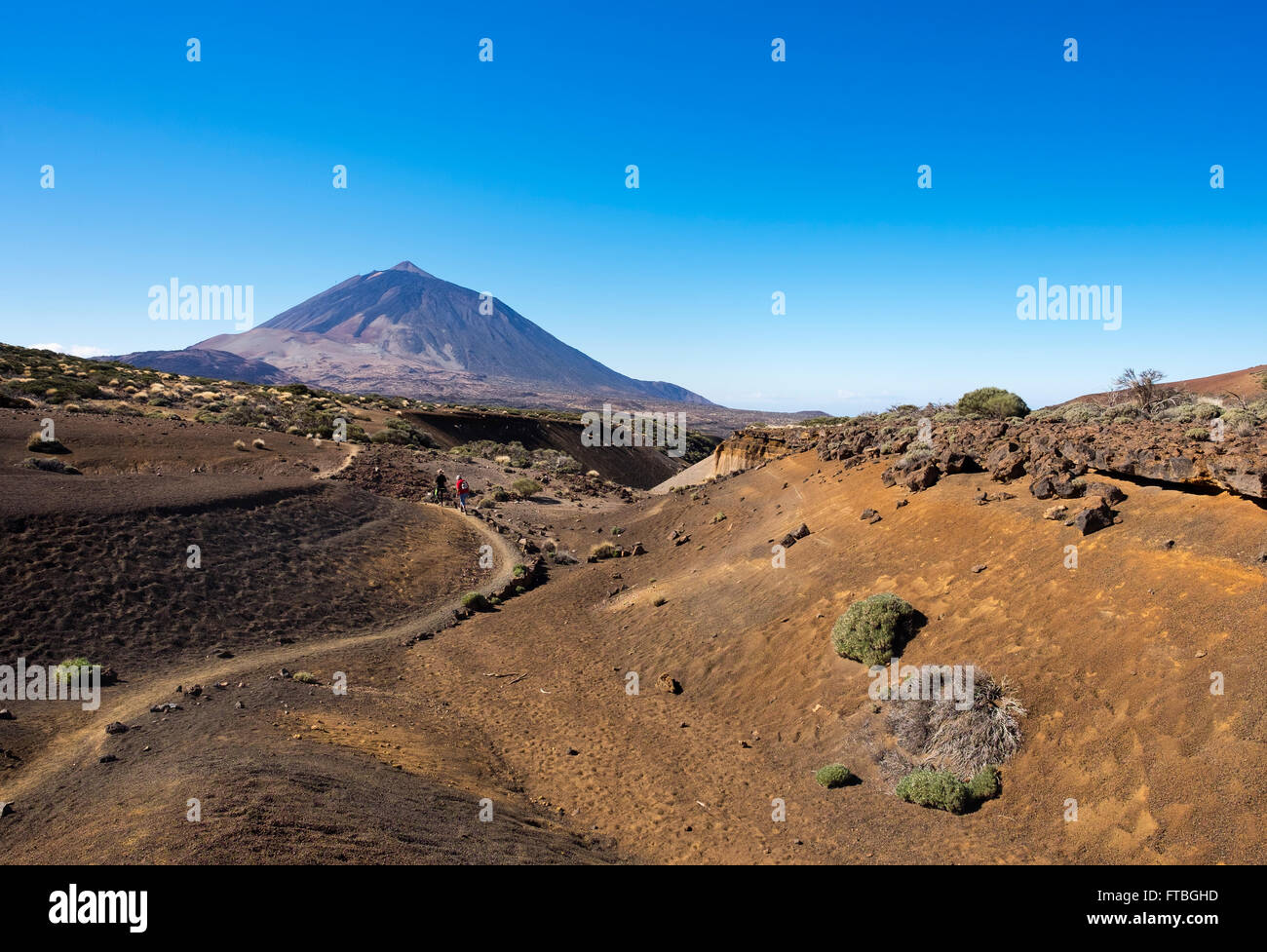 Sentiero Ruta Arenas Negras e vulcano Teide, il Parco Nazionale del Teide, Parque Nacional de las Cañadas del Teide Tenerife Foto Stock