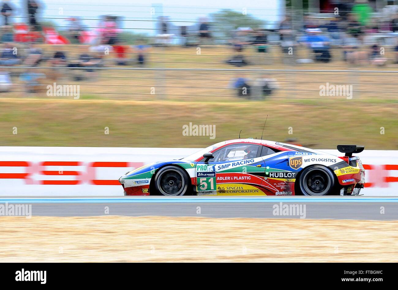 Bruni/Fisichella/Vilander con il Ferrari 458 alla 24 Ore di Le Mans, 2015 Foto Stock