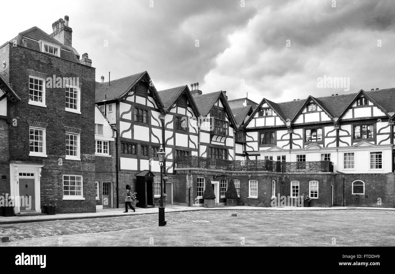 Il mews Torre di Londra Foto Stock