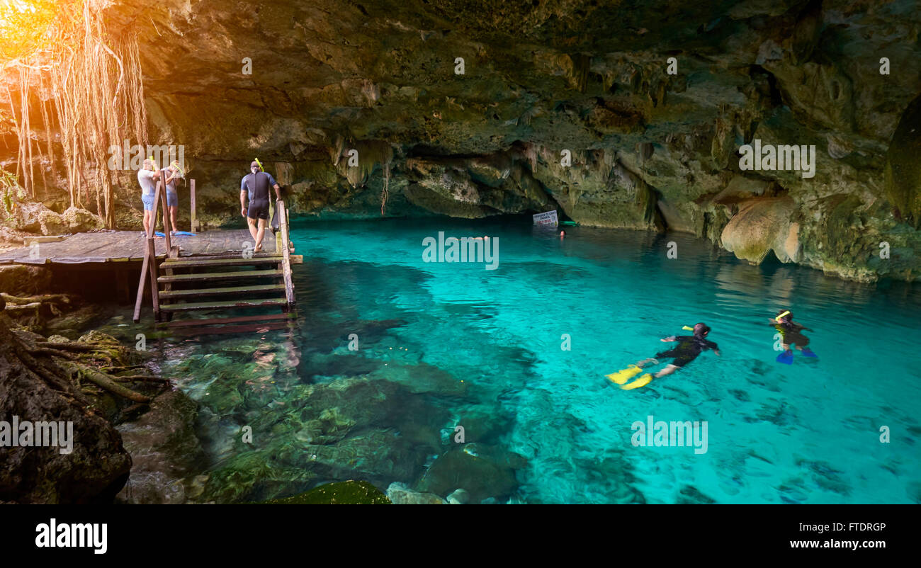 Yucatan, Messico - due occhi Cenote Foto Stock
