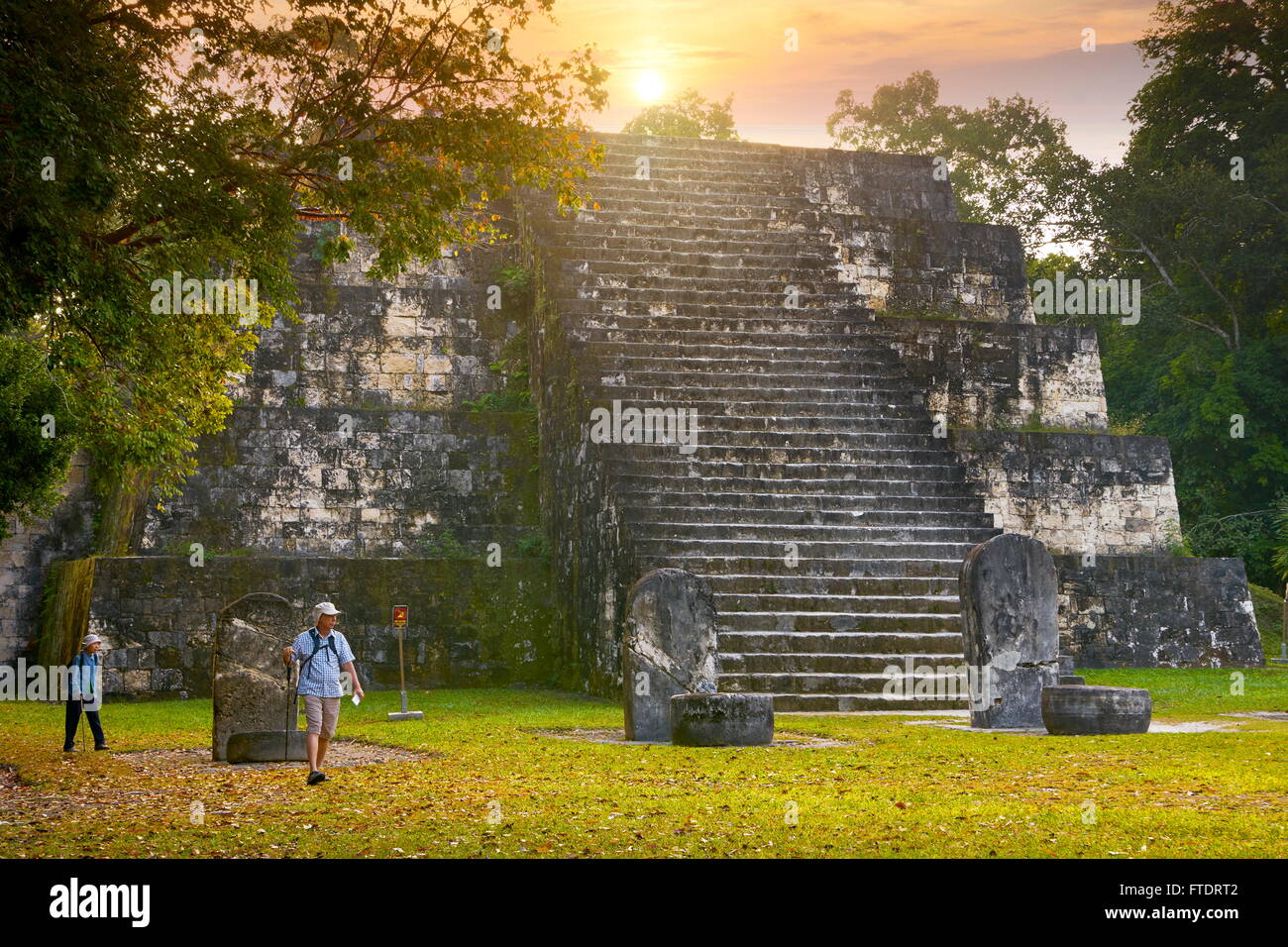 Maya, Rovine di templi, il Parco Nazionale di Tikal, Guatemala Foto Stock