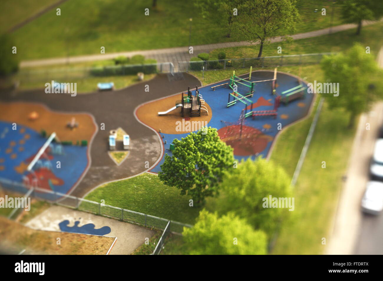 Parco giochi a Hackney Londra, antenna immagine scattata con una inclinazione obiettivo di cambio Foto Stock