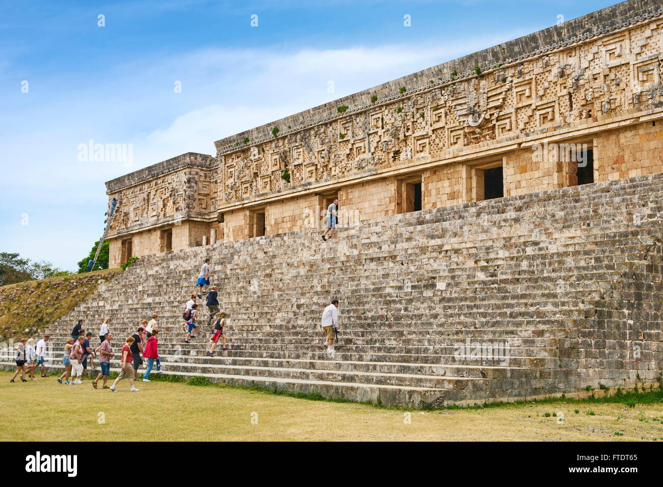 Le antiche rovine Maya, Convento un quadrangolo Uxmal sito archeologico, Yucatan, Messico Foto Stock