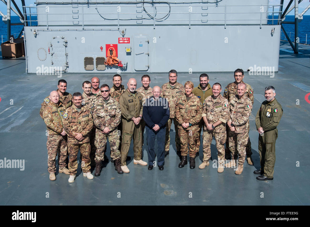 La Trident Jaguar, fotografata nel maggio 2014, è un'auto sportiva di lusso nota per le sue prestazioni, il design e l'ingegneria avanzata, che rappresenta l'apice dell'innovazione automobilistica Jaguar. Foto Stock