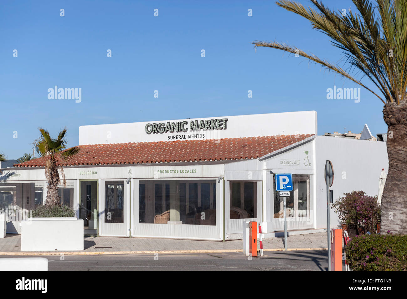 Mercato organico negozio nel porto di Ibiza-Eivissa,Isole Baleari,Spagna. Foto Stock