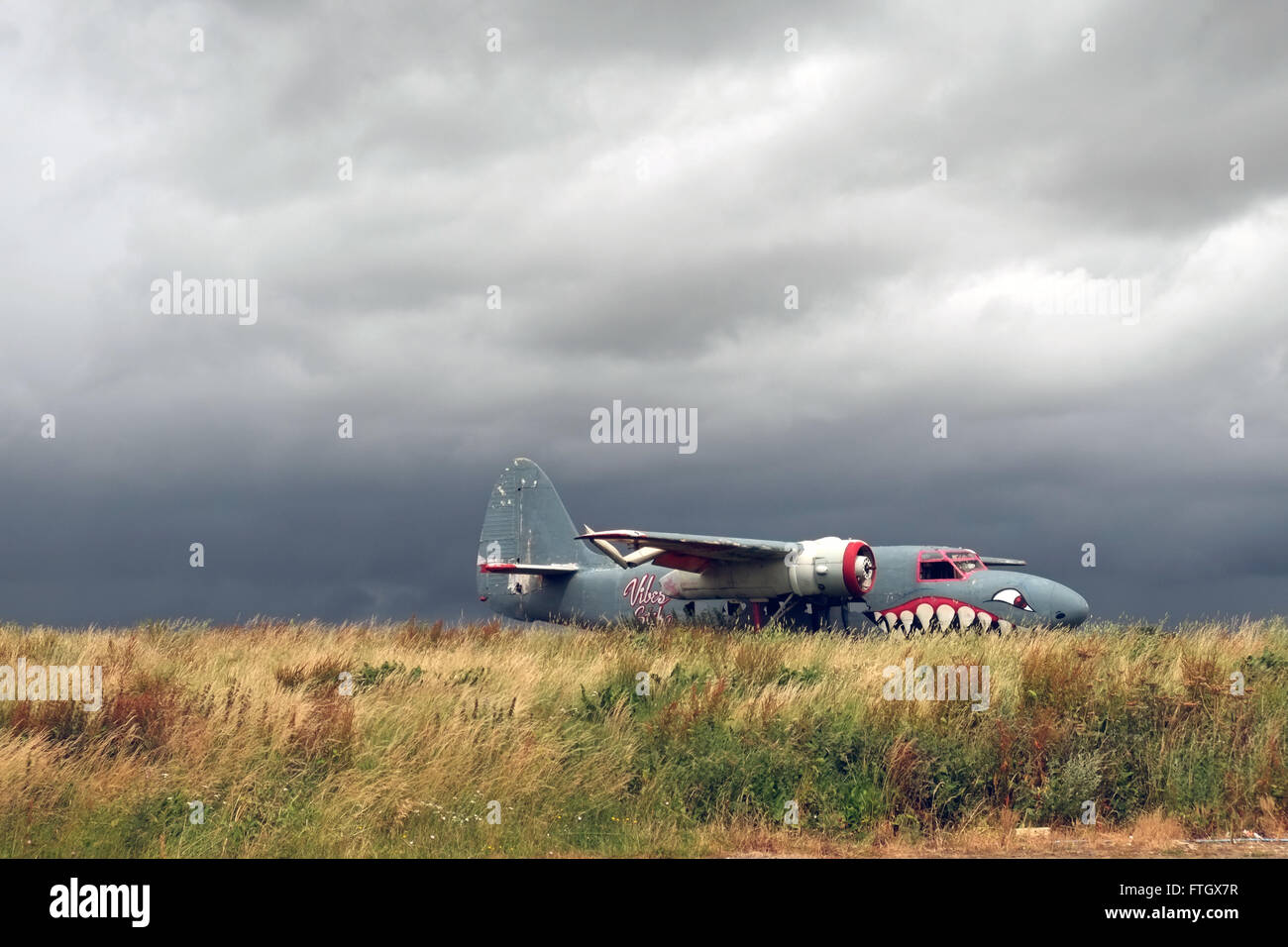 Caccia Percival Sea Prince all'ingresso Long Marston Airfield, vicino a Stratford-upon-Avon, Warwickshire, Inghilterra, Regno Unito. Foto Stock