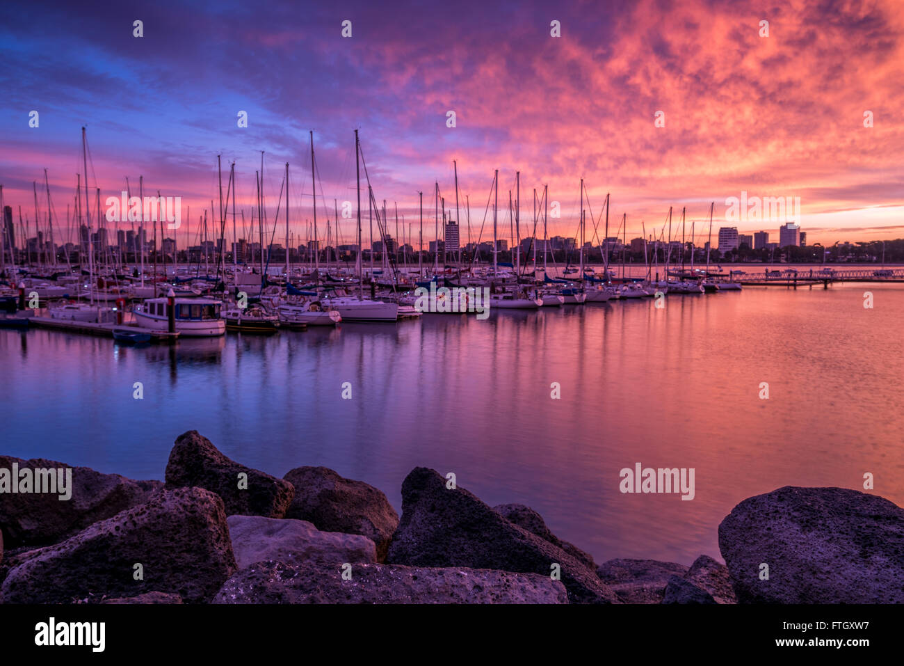 Sunrise su St Kilda, Melbourne, Australia Foto Stock