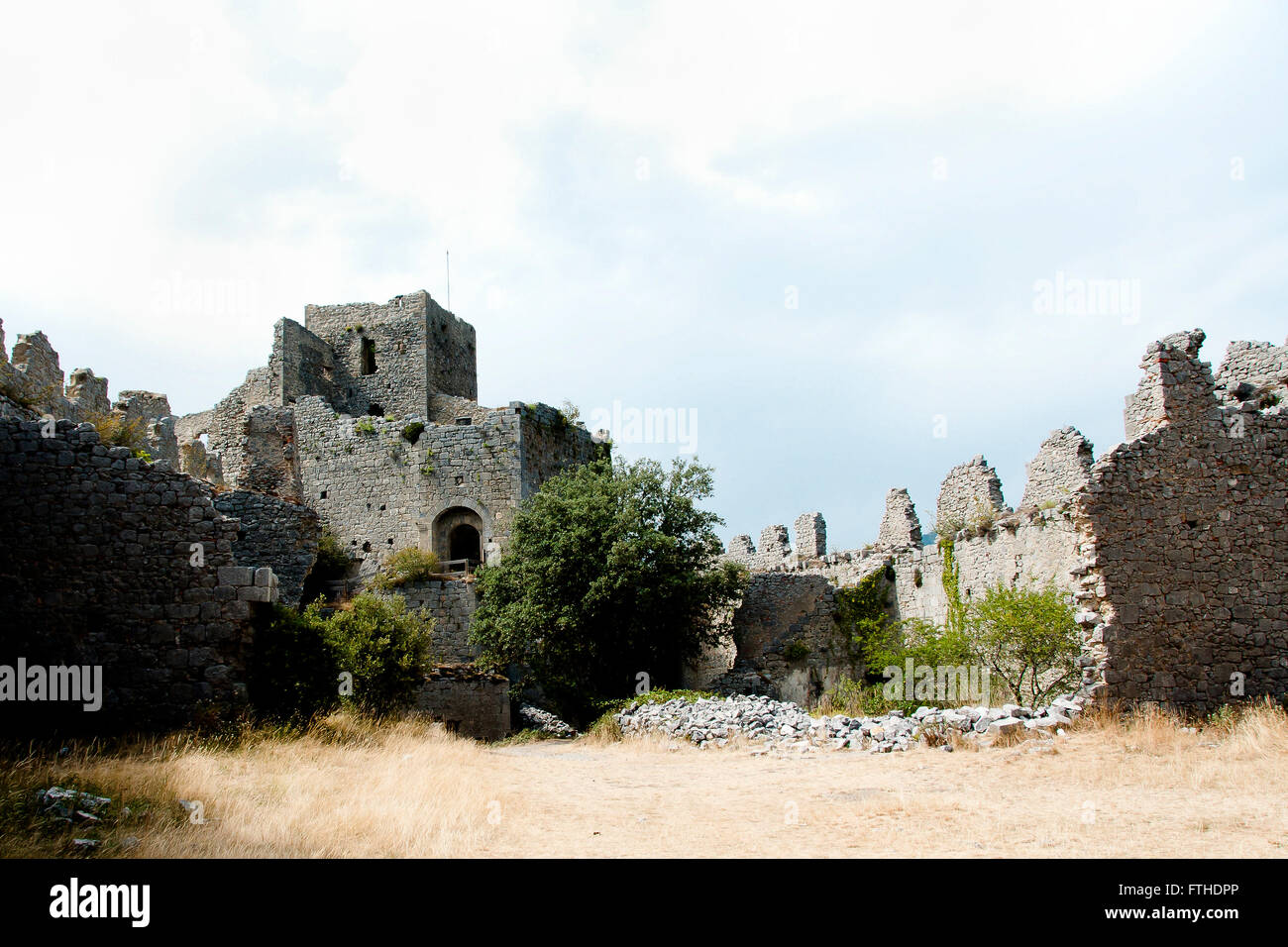 Cortile del Castello di Puilaurens - Francia Foto Stock