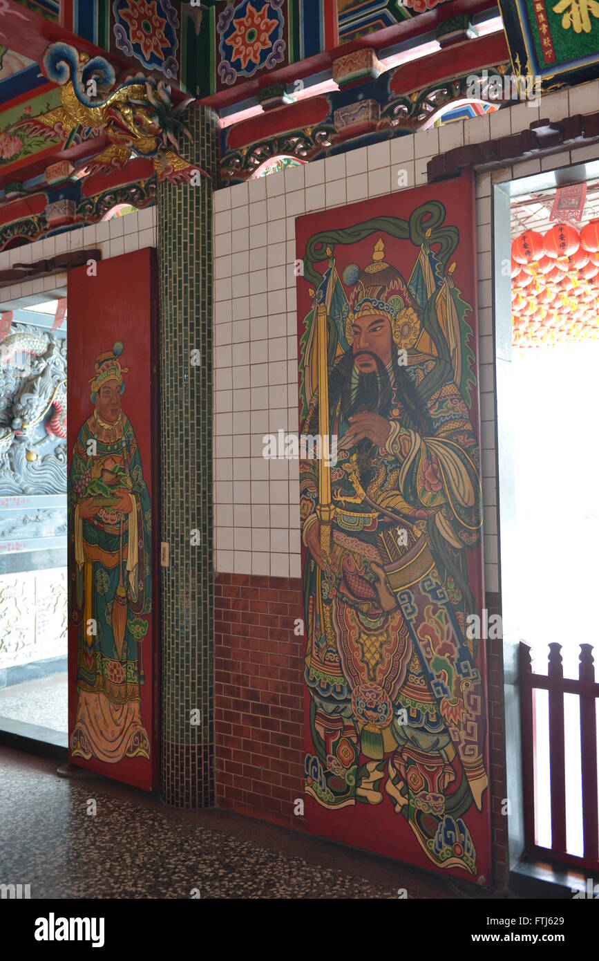Legno-pannello con dèi porta la pittura ad olio in Taiwan Foto Stock