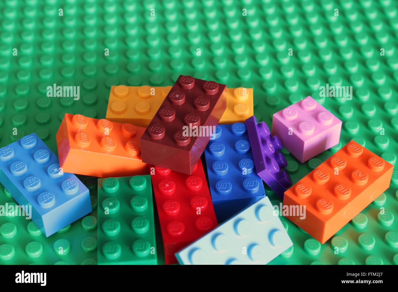 Lego mattoni di edificio sul display Foto Stock