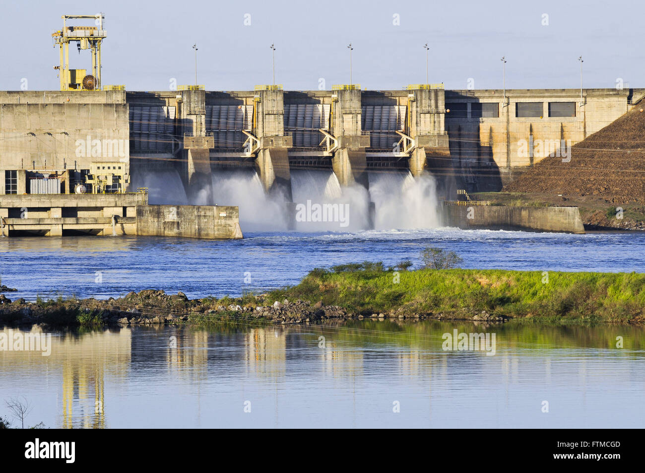 Diga Centrale Idroelettrica nuovo Avanhandava Foto Stock