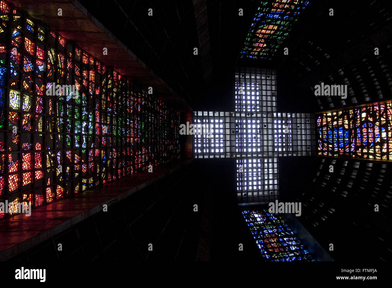 Interno della Cattedrale Metropolitana di Rio de Janeiro nel centro storico della città Foto Stock