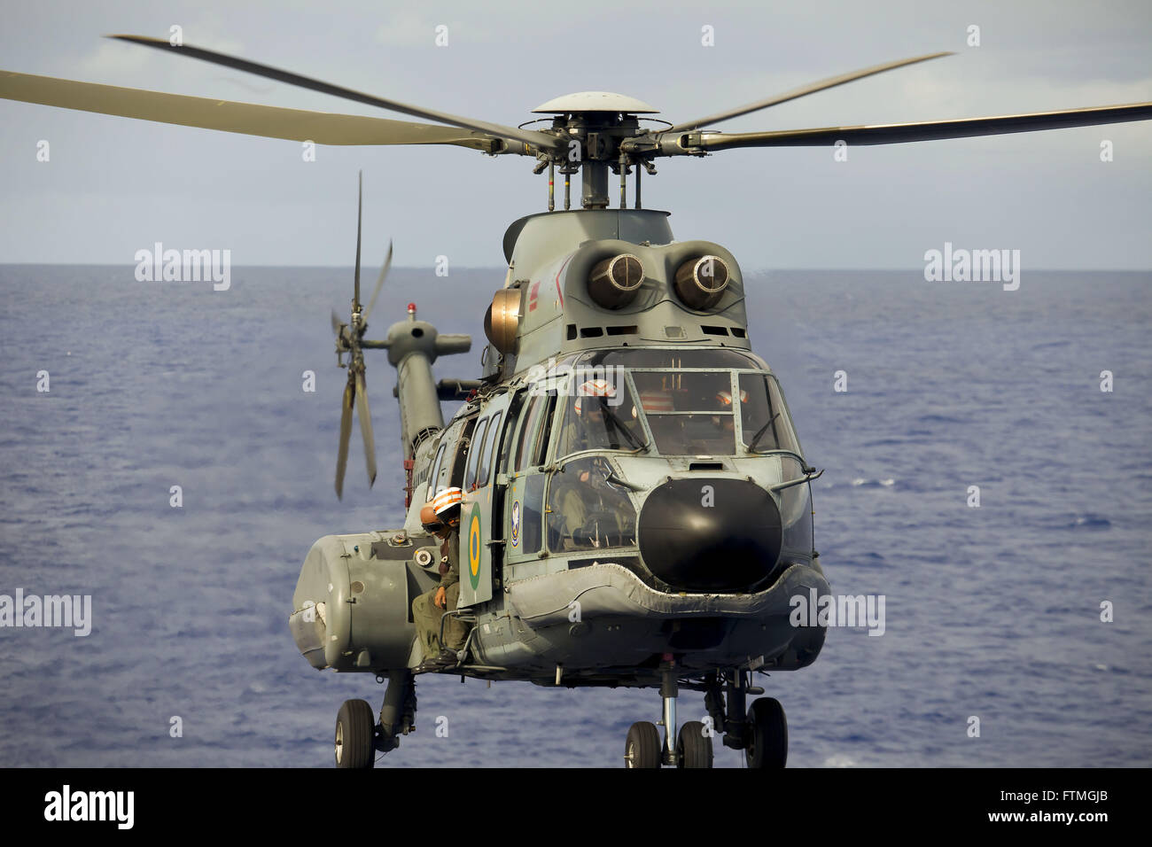 Super Puma elicottero della Marina brasiliana a Trindade Island Foto Stock