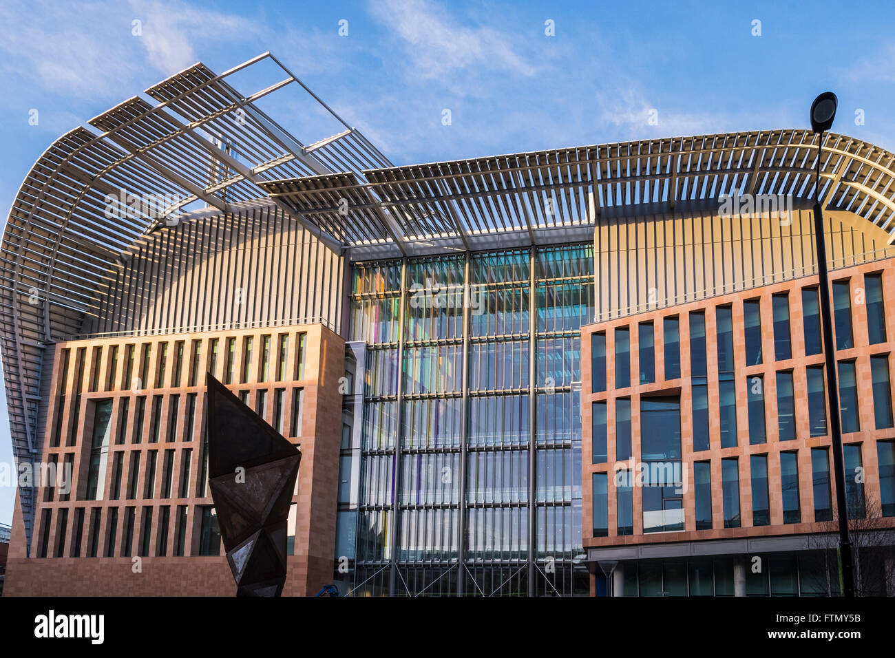 La Francis Crick Institute di Londra, Inghilterra, Regno Unito Foto Stock