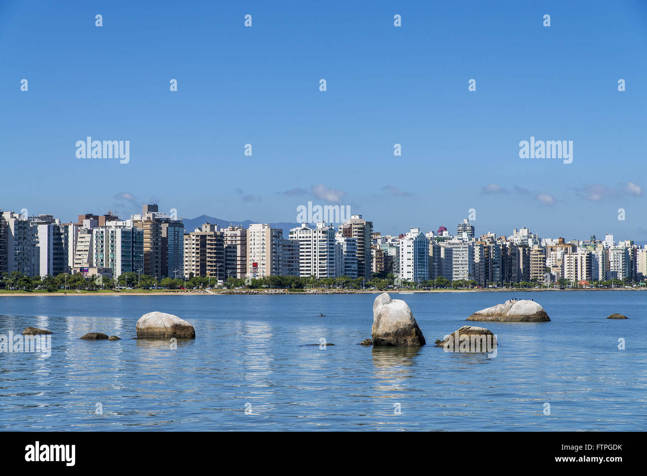 La costruzione del waterfront visto da Avenida Beira Mar Norte Foto Stock