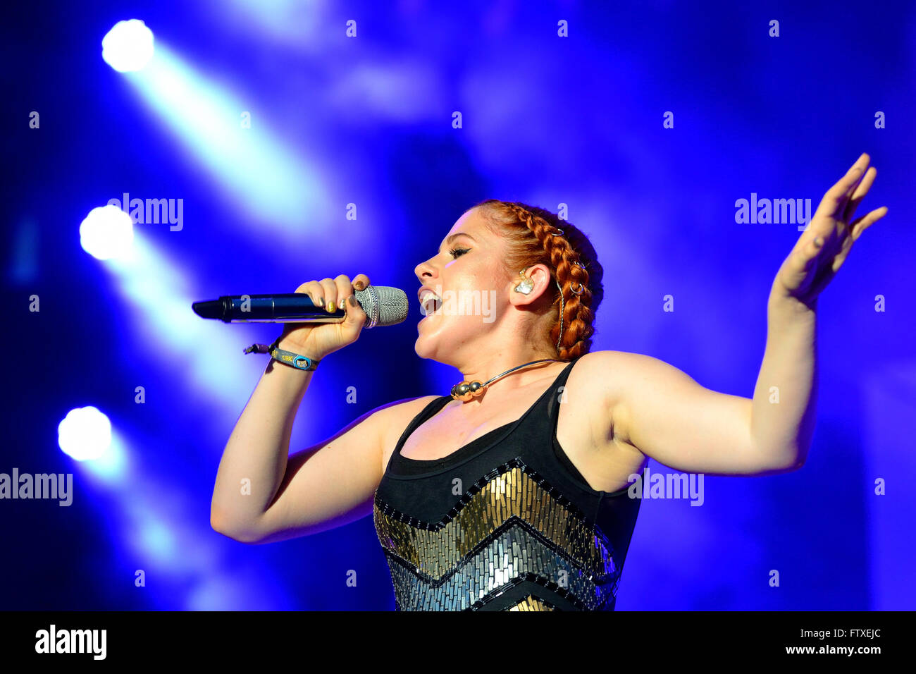 BENICASSIM, Spagna - 19 luglio Katy B (cantante e cantautore) in concerto a FIB Festival il 19 luglio 2014 a Benicassim, Spagna. Foto Stock